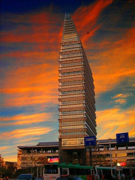 昆明市五華區政府大樓 http://rjxysw.com/ 