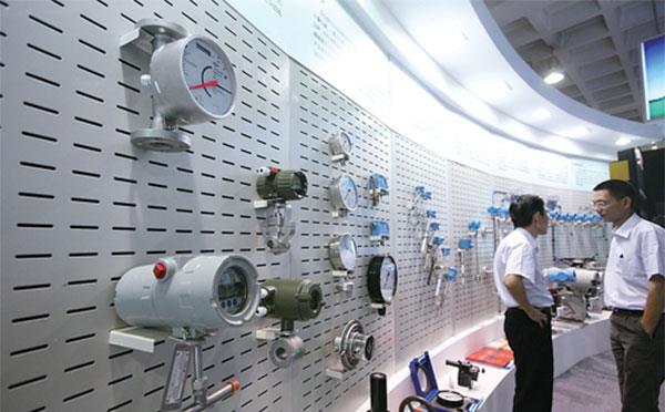 昌暉自動化儀表展示柜 - http://rjxysw.com/