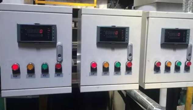 用于水泵控制的數顯表